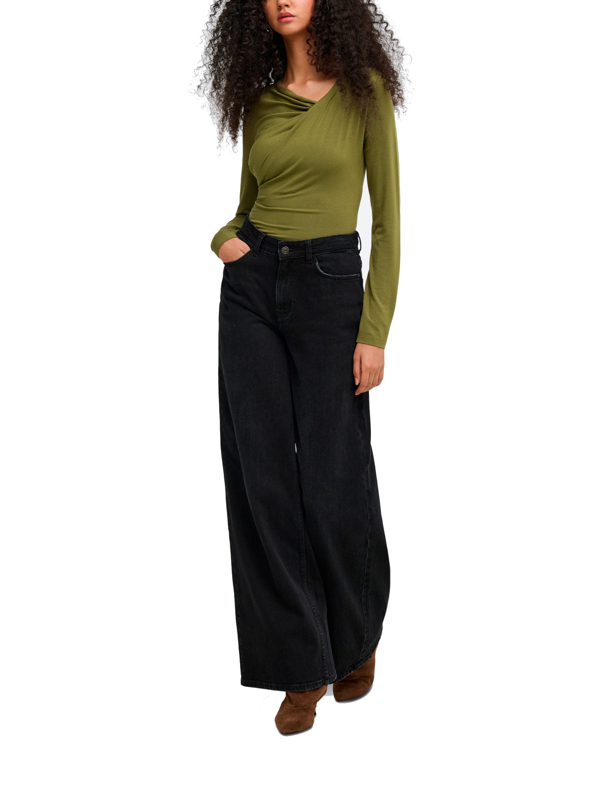 T-shirt JDY Irena  Verde con scollo a V 15382786 /Dark Olive JDY 