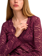 T-shirt Only Nikka Vinaccia in pizzo floreale 15355839 /Fig ONLY 