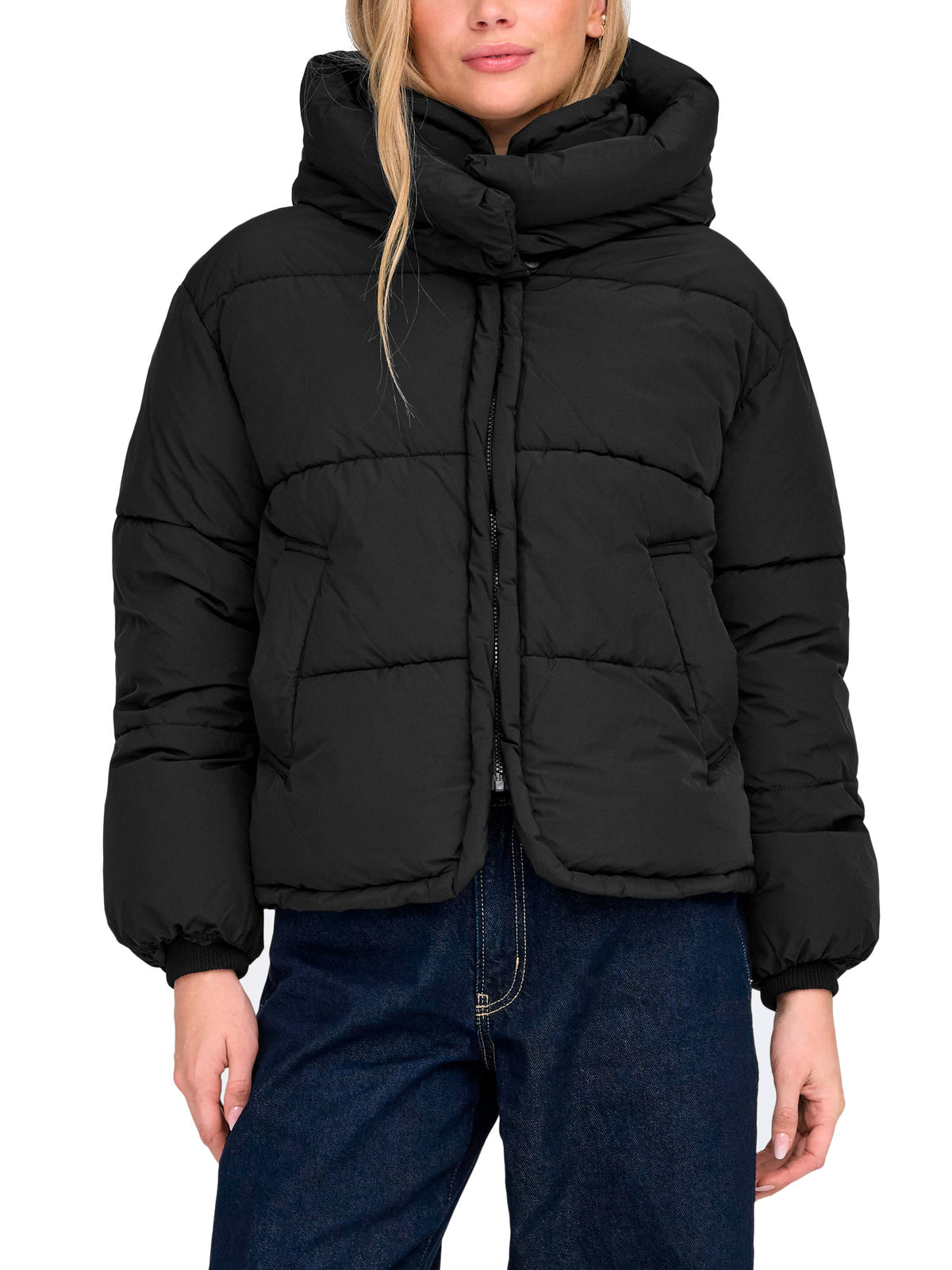Piumino Only Cornelia Nero con cappuccio 15366705 /Black ONLY 