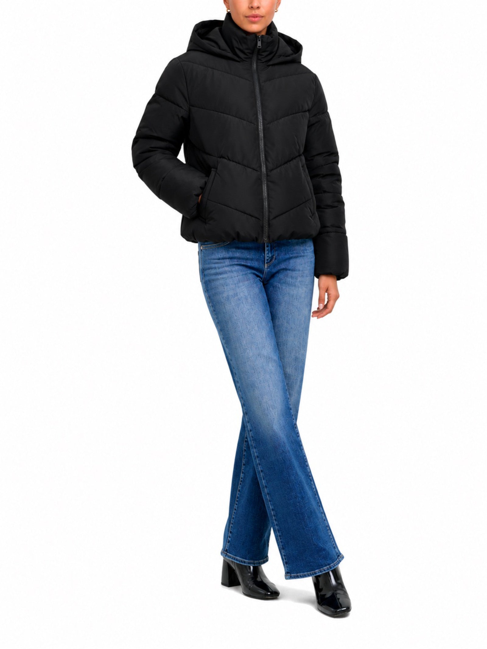 Piumino Only Clair Nero corto con cappuccio 15373797 /Black ONLY 
