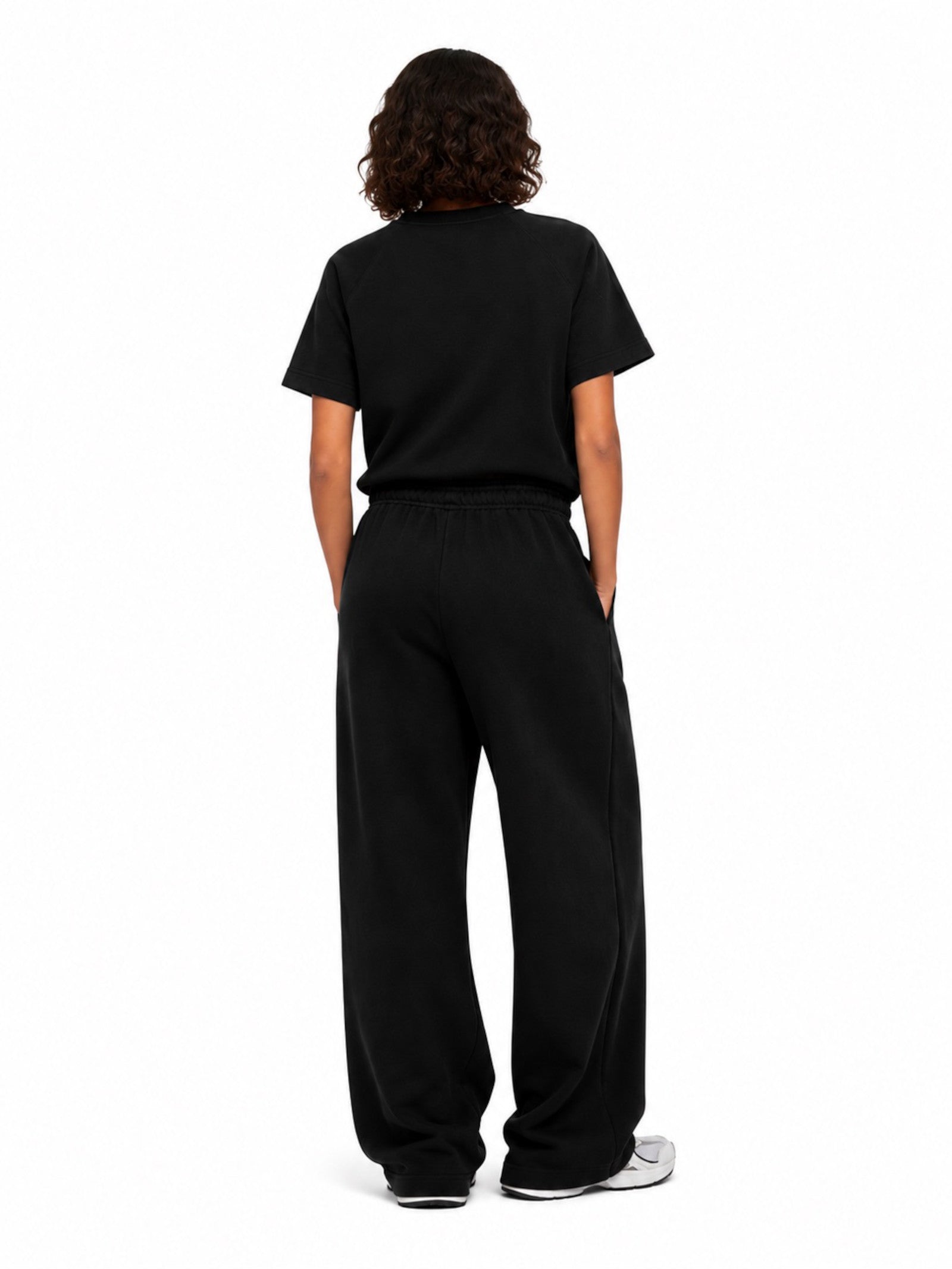 T-shirt Only Ofelia Nera in tessuto felpato 15377588 /Black ONLY 