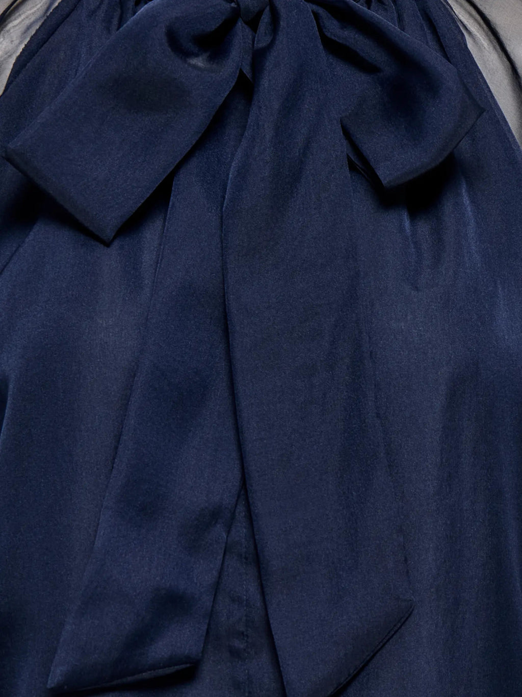 Blusa Only Lumeria Blu con fiocco 15383194 /Navy Blazer ONLY 