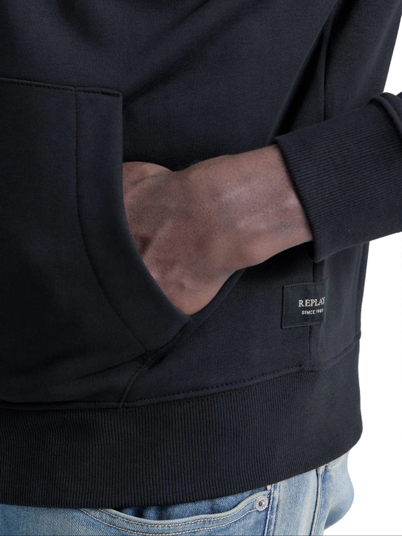 Felpa Replay Nero con cappuccio M13LS C098 REPLAY 