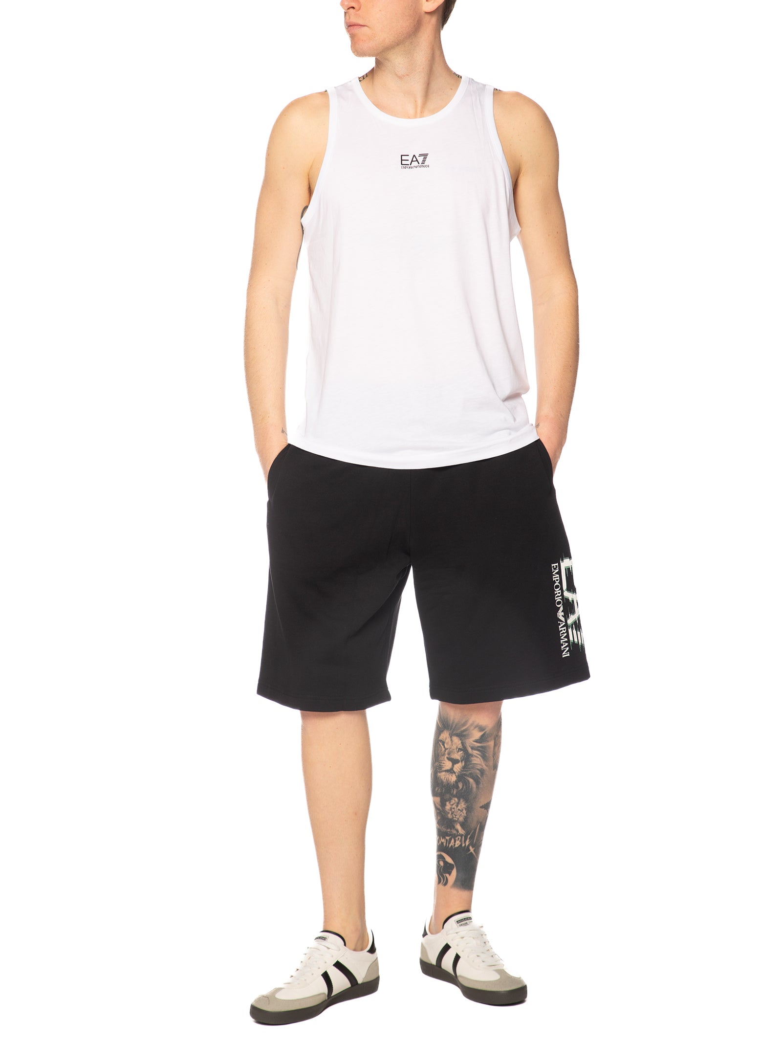 Bermuda Emporio Armani Nero in felpa 7M001329 UC001 EA7 