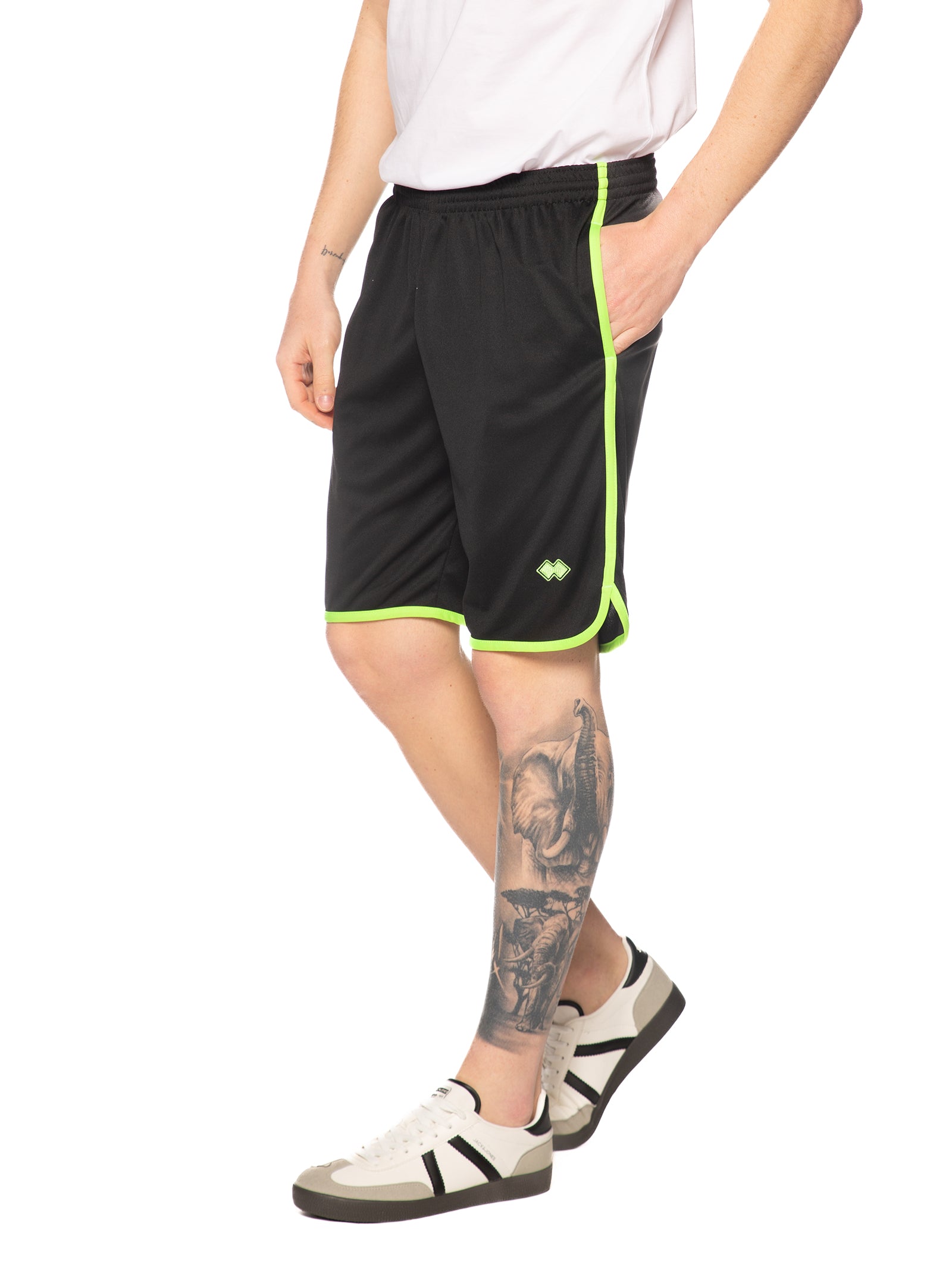 Bermuda Errea Nero Verde con logo piccolo R33P0T 120 ERREA 