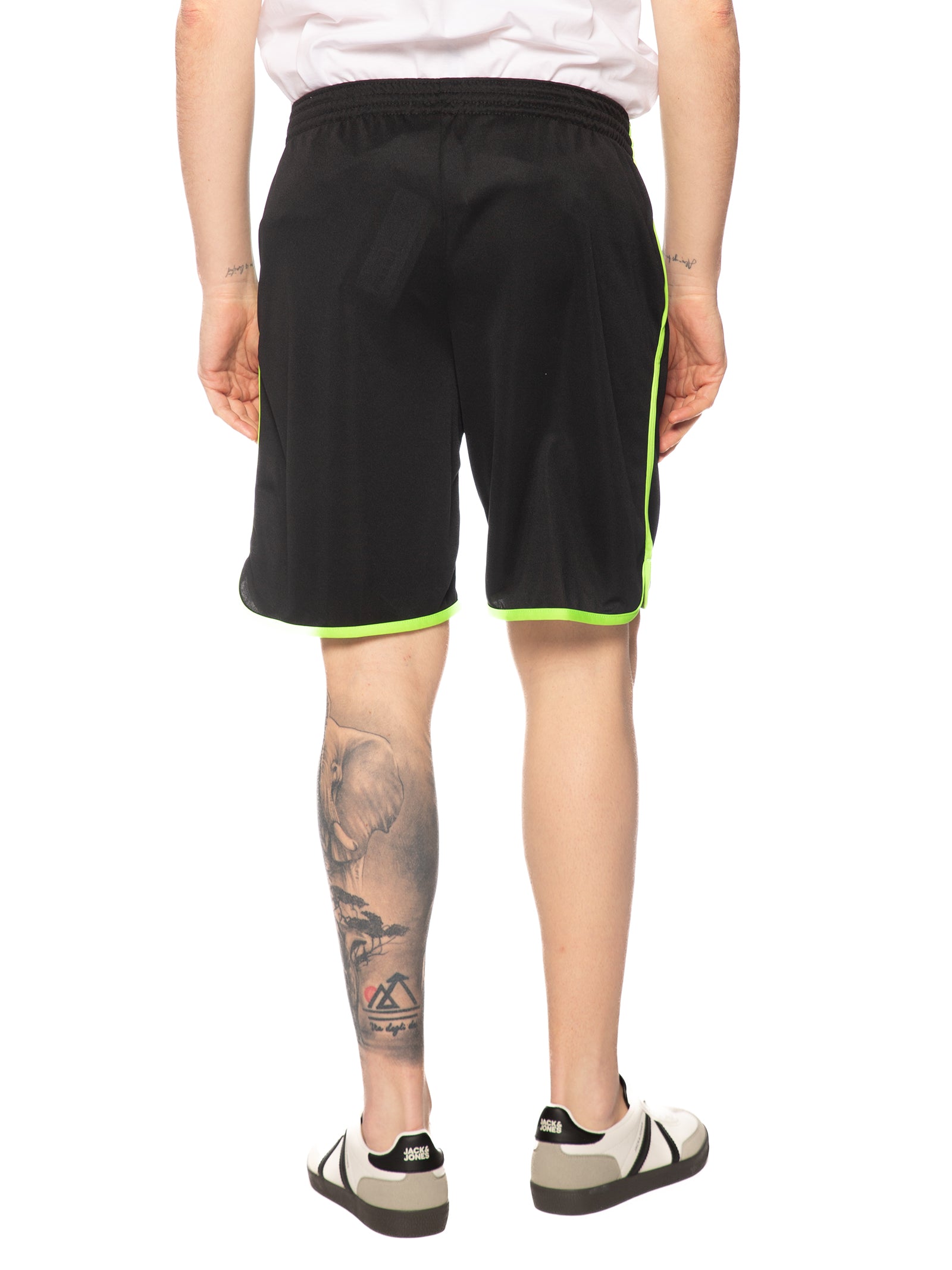 Bermuda Errea Nero Verde con logo piccolo R33P0T 120 ERREA 