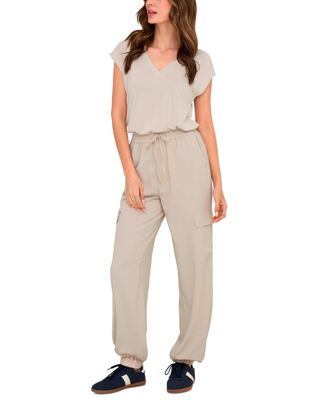 T-shirt Only Free Beige scollo a V 15287041 /Pumice Stone ONLY 