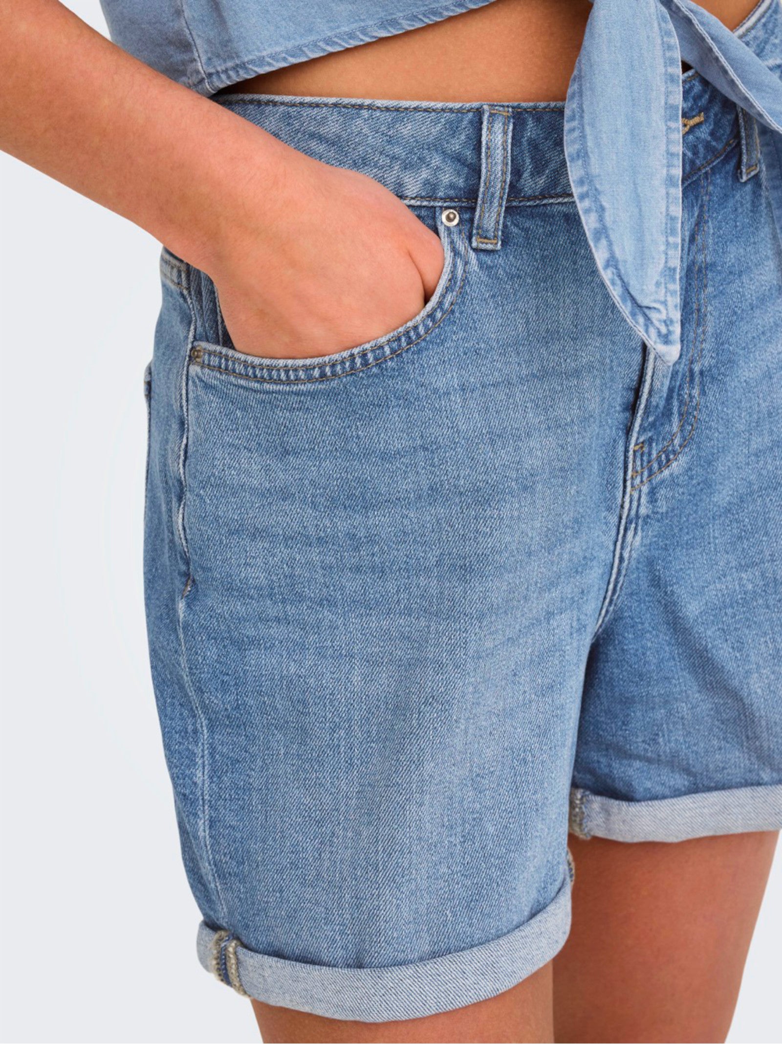 Shorts Only Light Blue Denim Josephine 15321381 /Light Blue Denim ONLY 