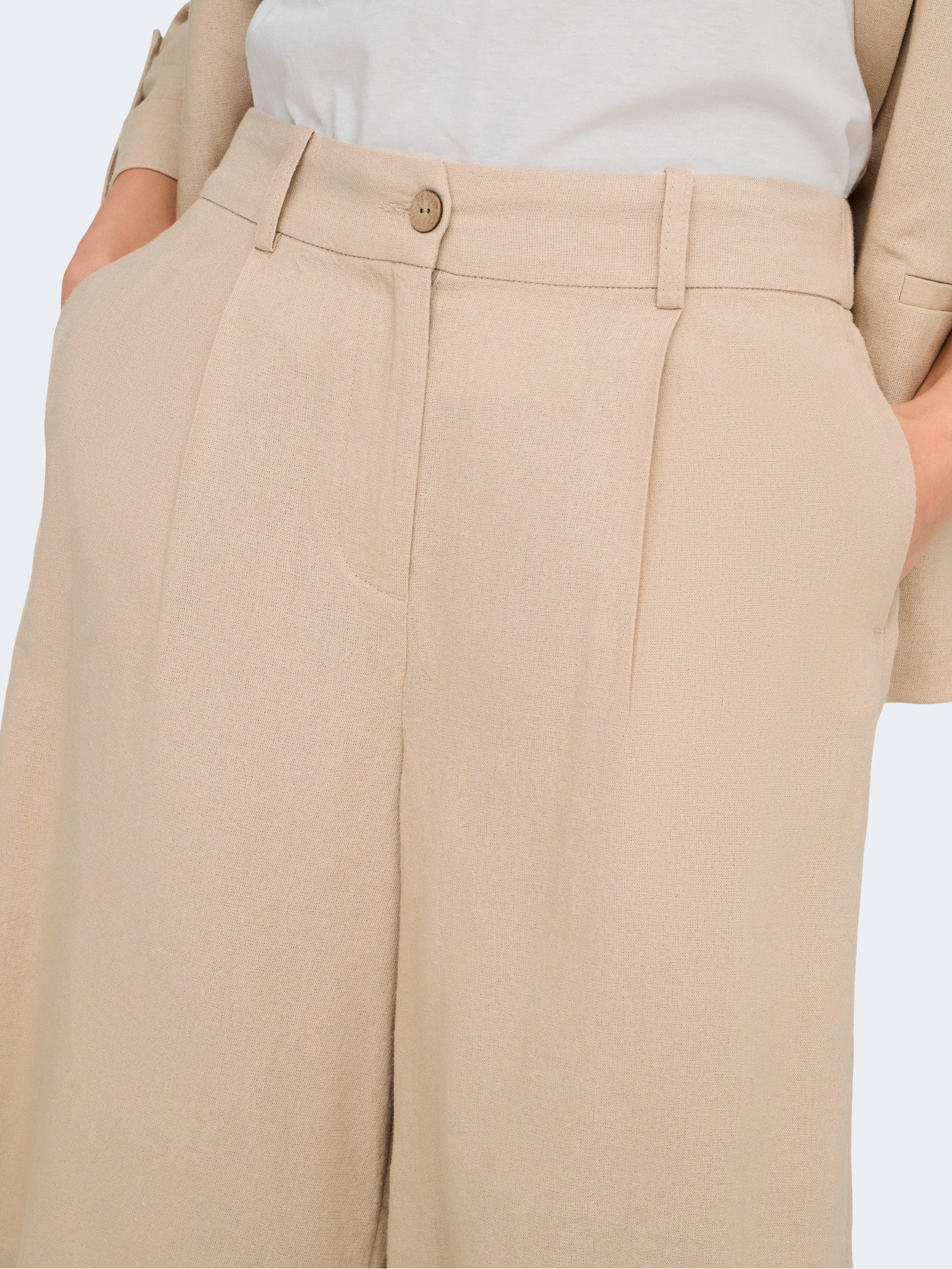 Bermuda Only Beige Goa Loose 15363720 /Oxford Tan ONLY 