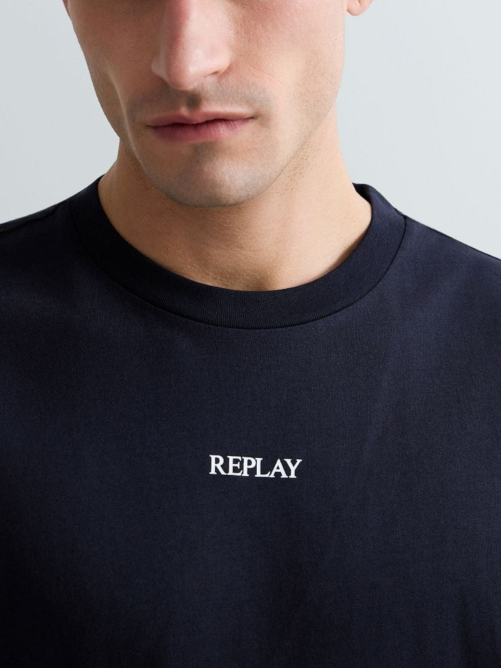 T-shirt Replay Bianco Blu logo frontale M3098 067 REPLAY 