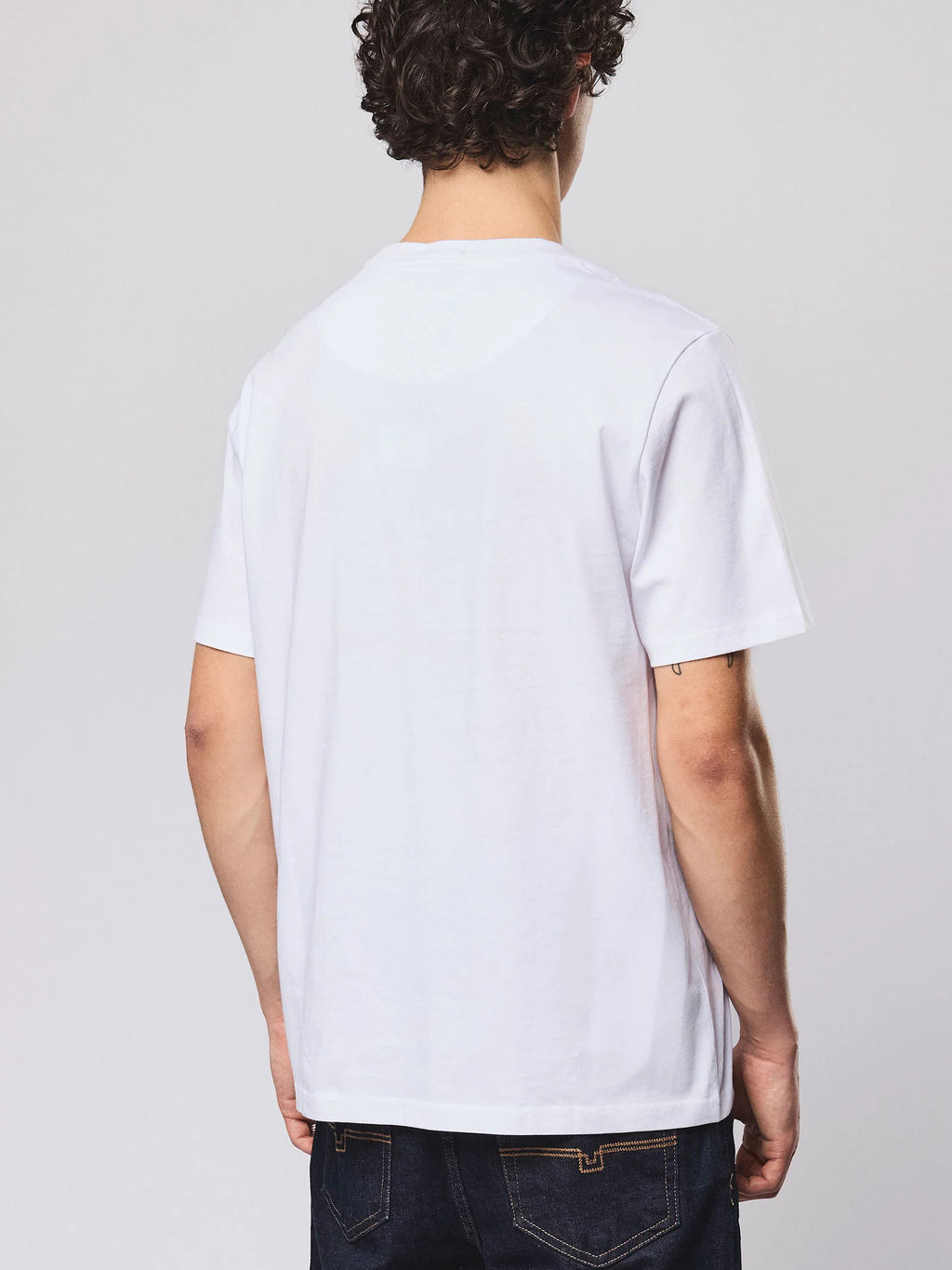 T-shirt Weekend Offender Bianco con patch BROOKLANDS BIANCO WEEKEND OFFENDER 