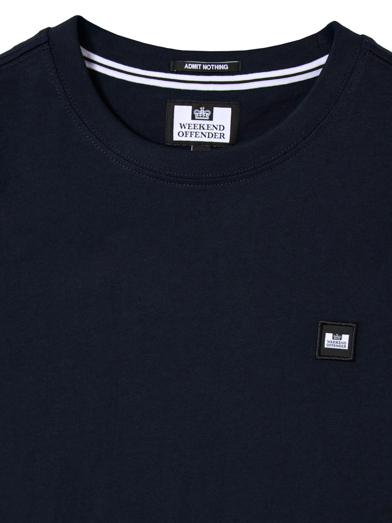 T-shirt Weekend Offender Blu con patch BROOKLANDS BLU WEEKEND OFFENDER 