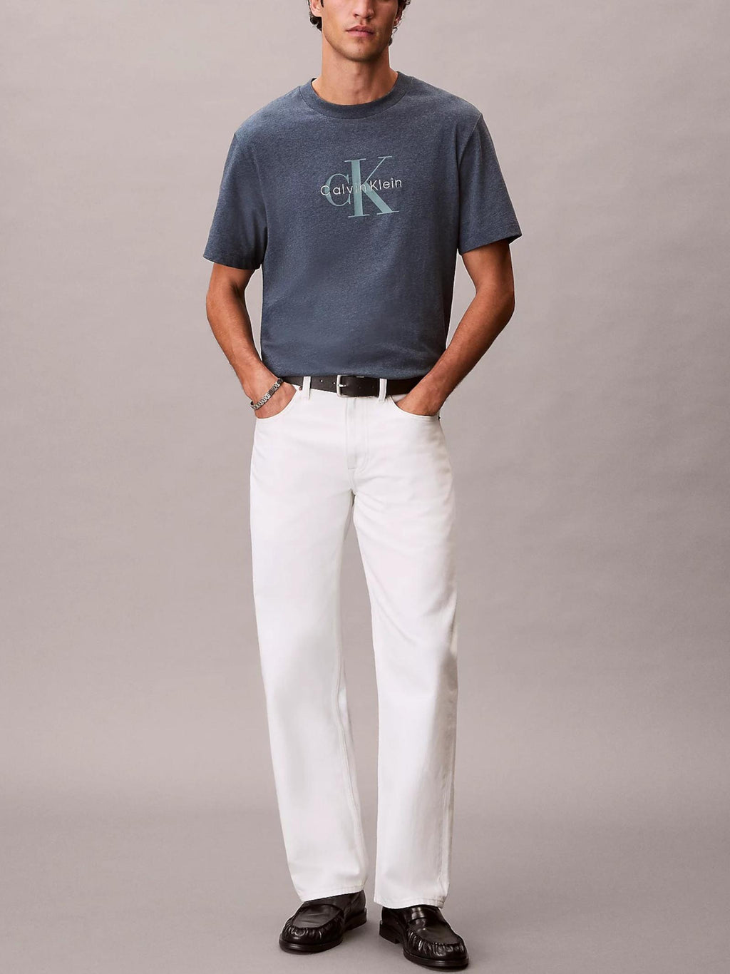 T-shirt Calvin Klein Blu polvere Monologo LV04RB862G R9F CALVIN KLEIN 