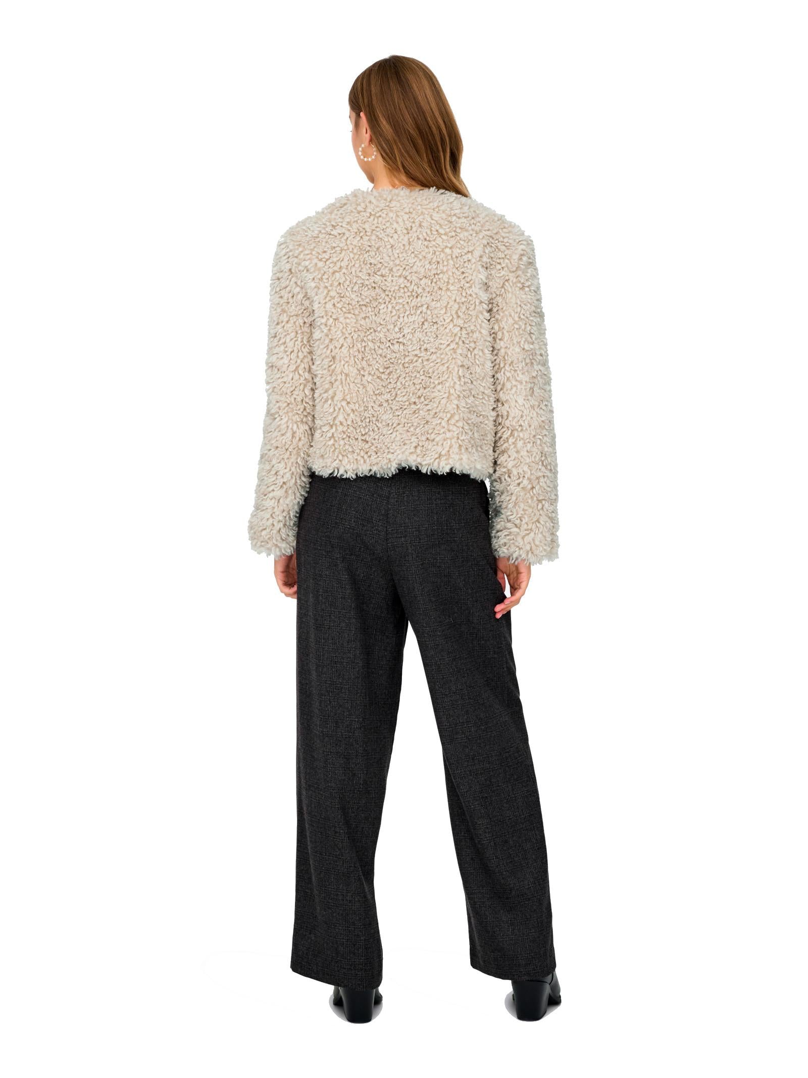 Giubbotto Jacqueline De Yong Neo Panna con finta pelliccia 15355125 /Tofu JDY 