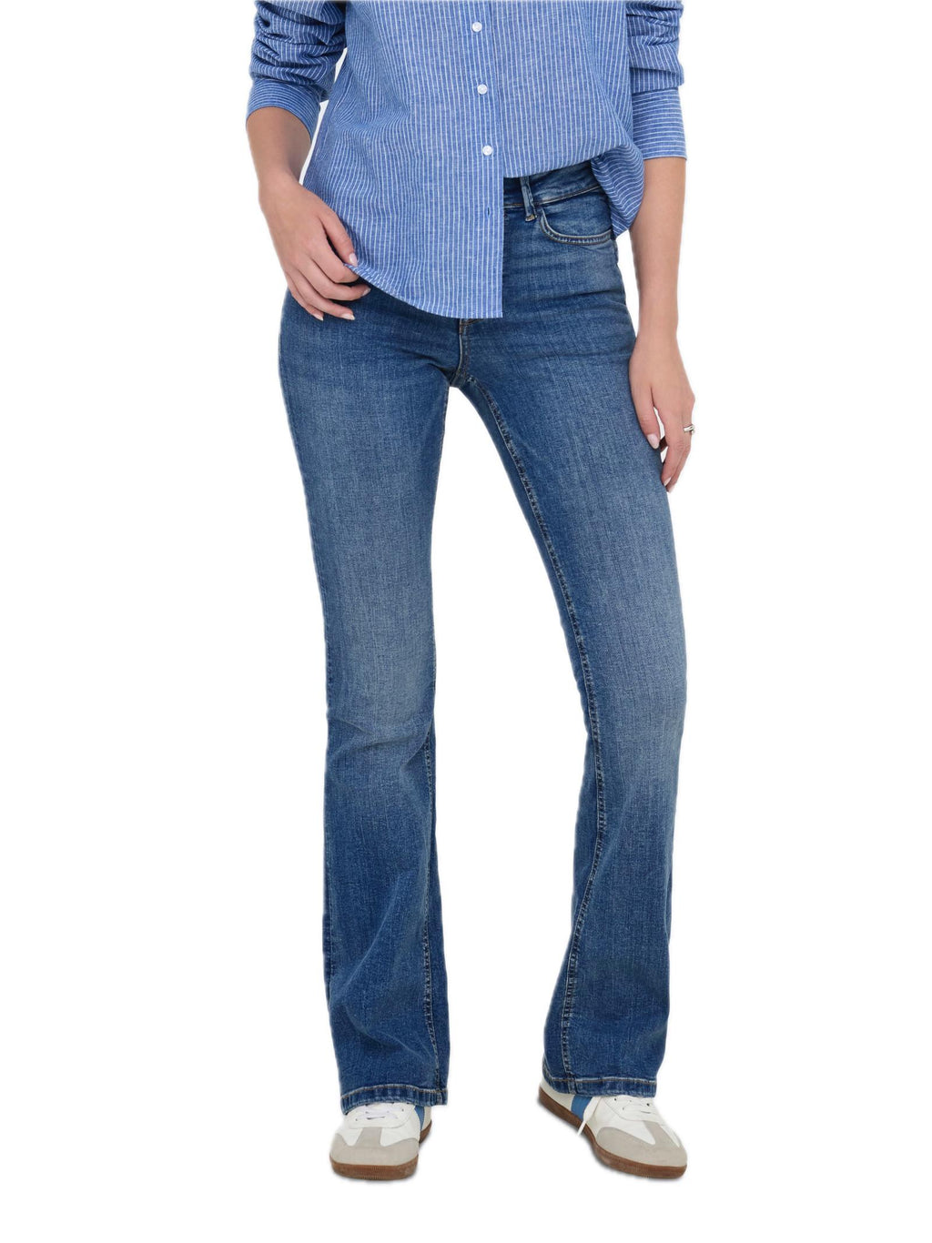 Jeans Jacqueline De Yong Fina Medium blue flared 15354218 /Medium Blue Denim JDY 