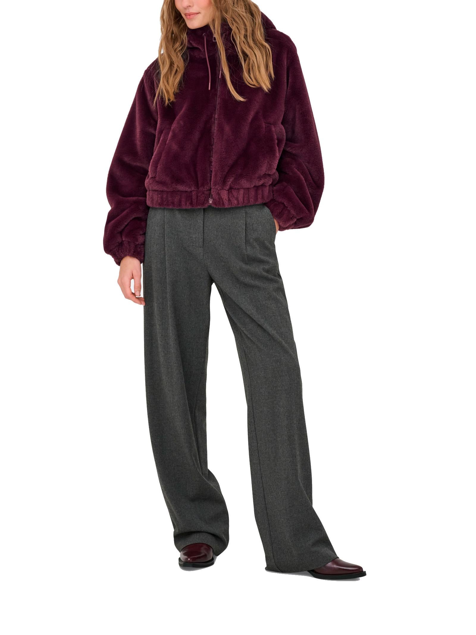 Giubbotto Jacqueline De Yong Yola Vinaccia con pelliccia 15359329 /Fig JDY 