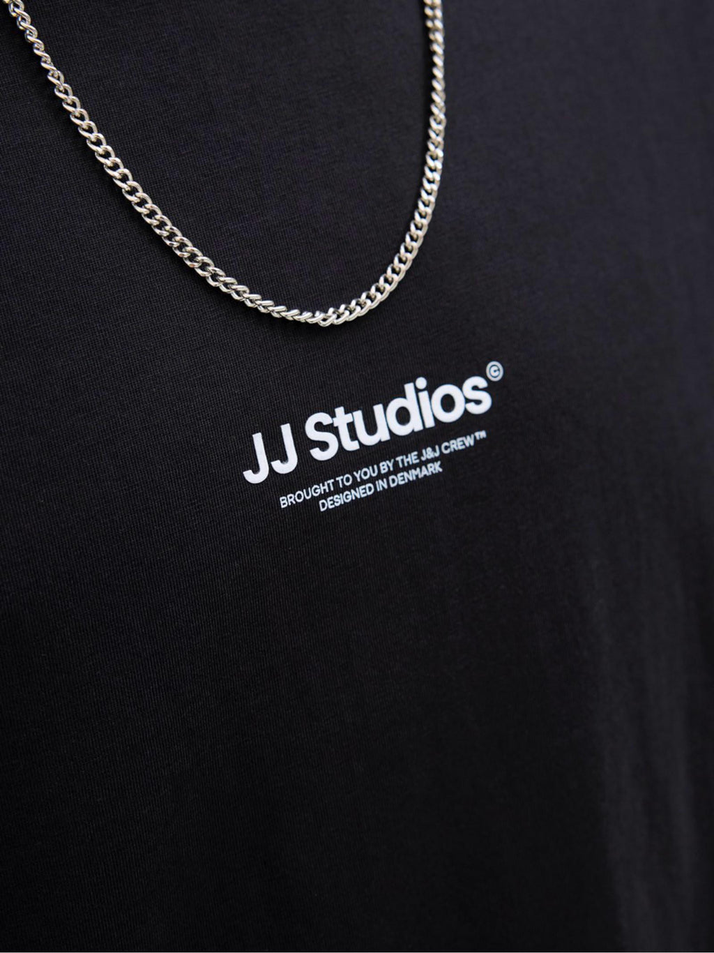 T-shirt Jack & Jones Soho Nero con mino logo gommato 12278787 /Black JACK & JONES 