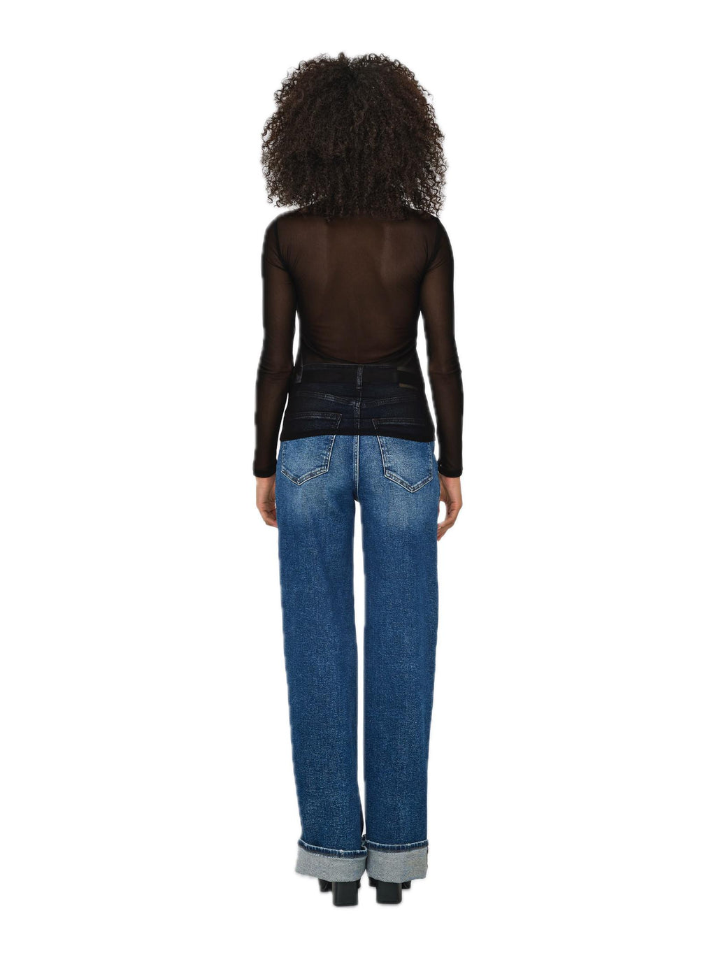 T-shirt Only Erica Nero con collo alto 15141298 /Black ONLY 