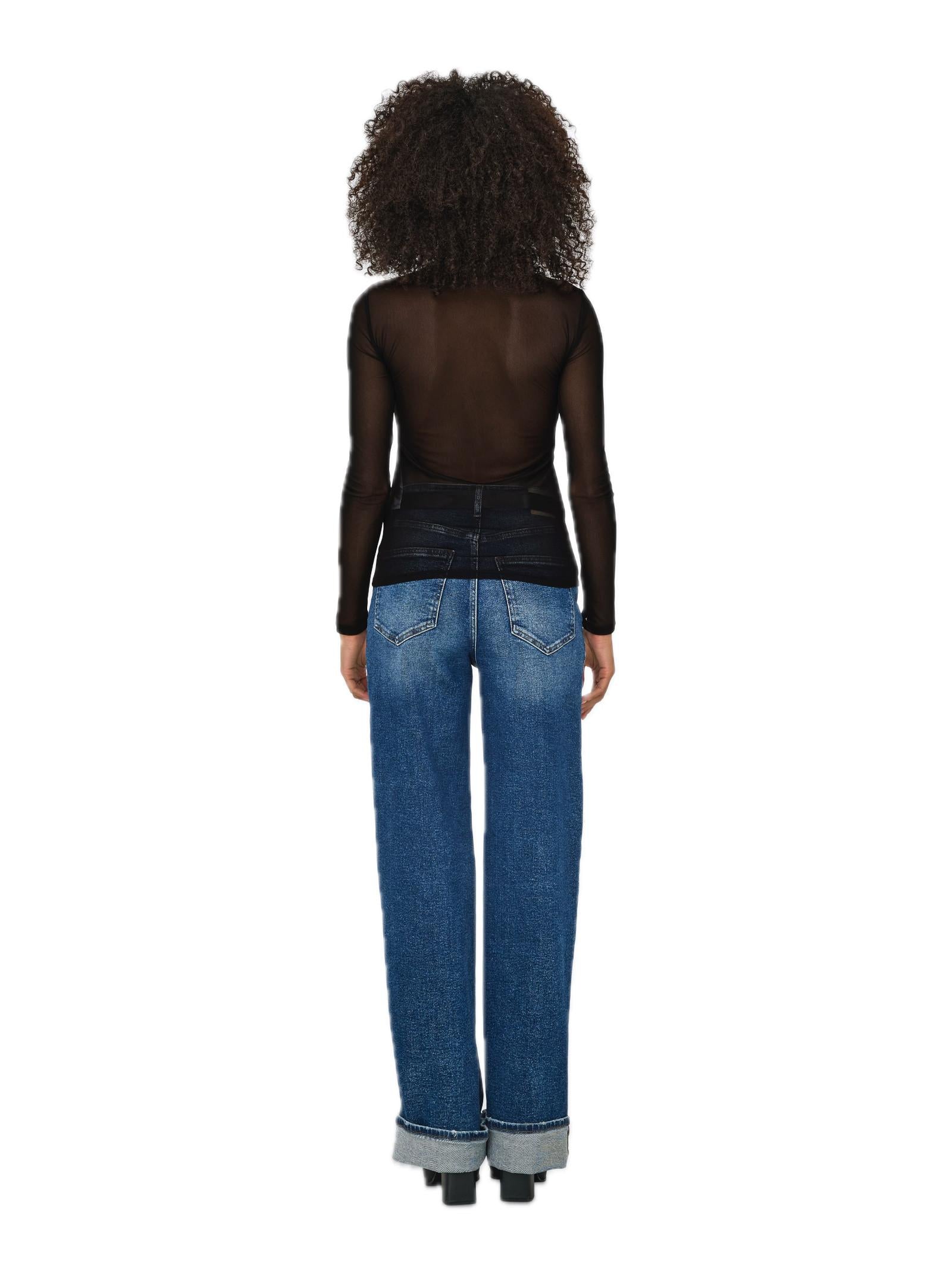 T-shirt Only Erica Nero con collo alto 15141298 /Black ONLY 