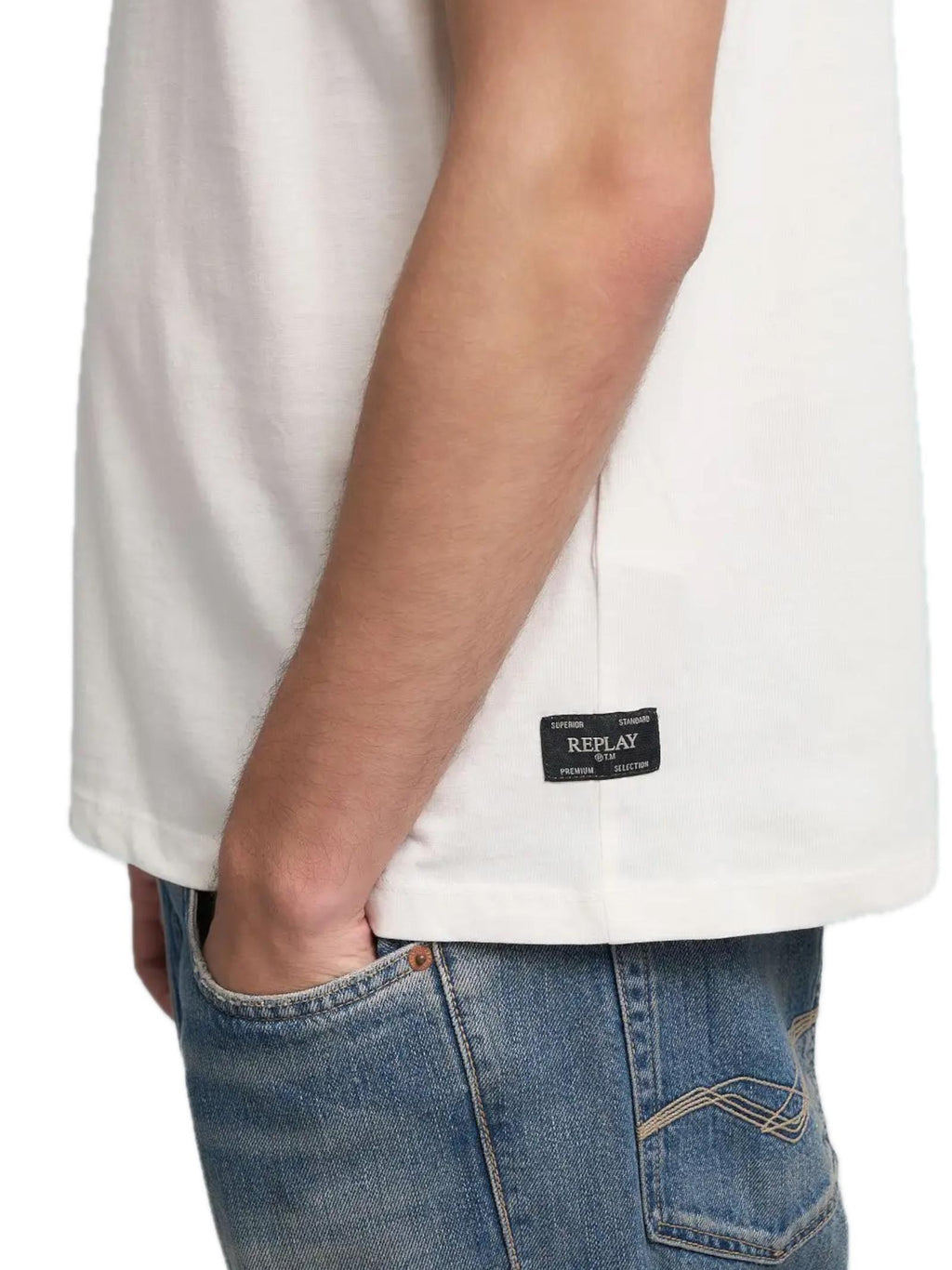 T-shirt Replay Bianco Basic logo piccolo M3097 011 REPLAY 