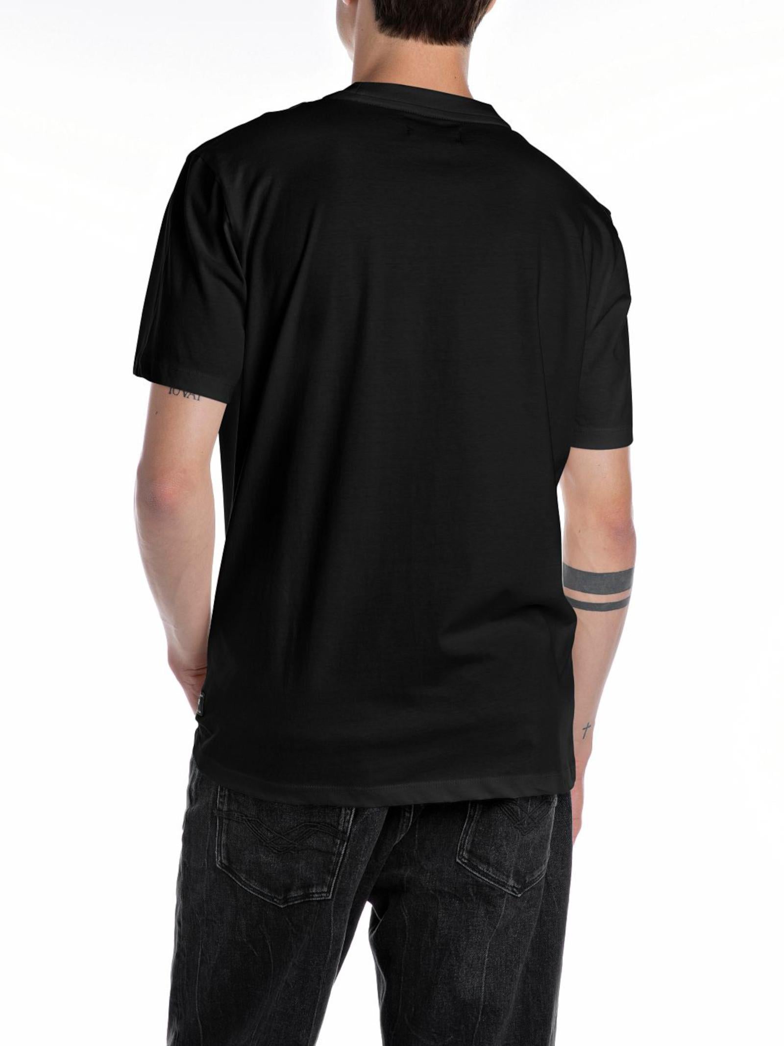 T-shirt Replay Nera Basic logo piccolo M3097 098 REPLAY 
