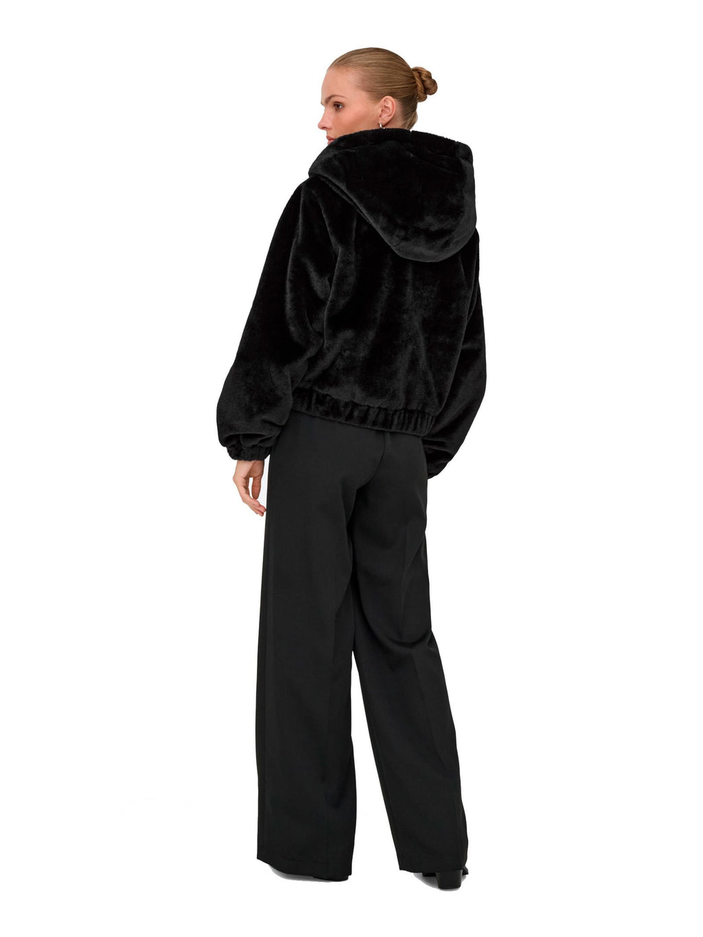 Giubbotto Jacqueline De Yong Yola Nero con pelliccia 15359329 /Black JDY 