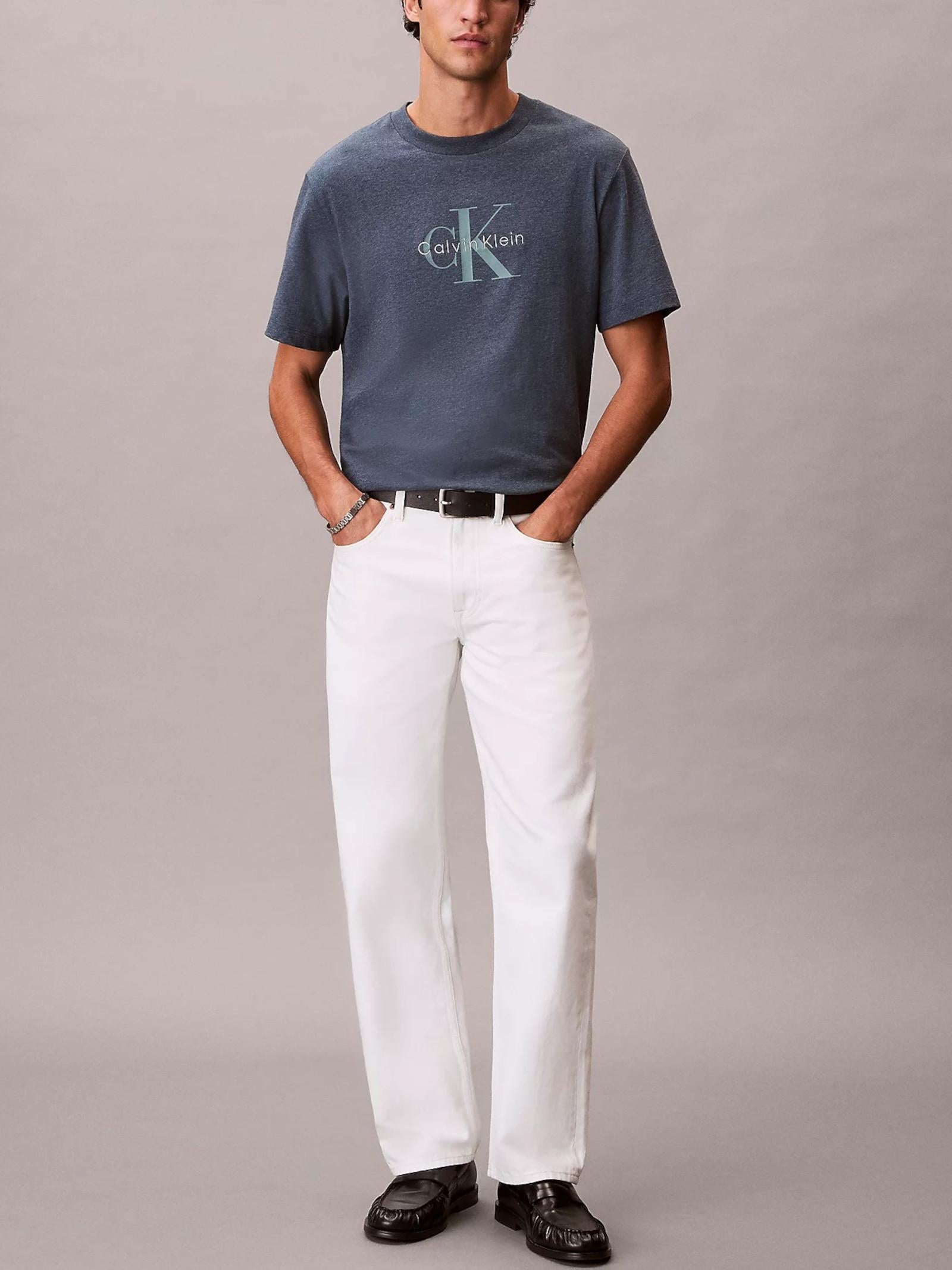 T-shirt Calvin Klein Blu polvere Monologo LV04RB862G R9F CALVIN KLEIN 