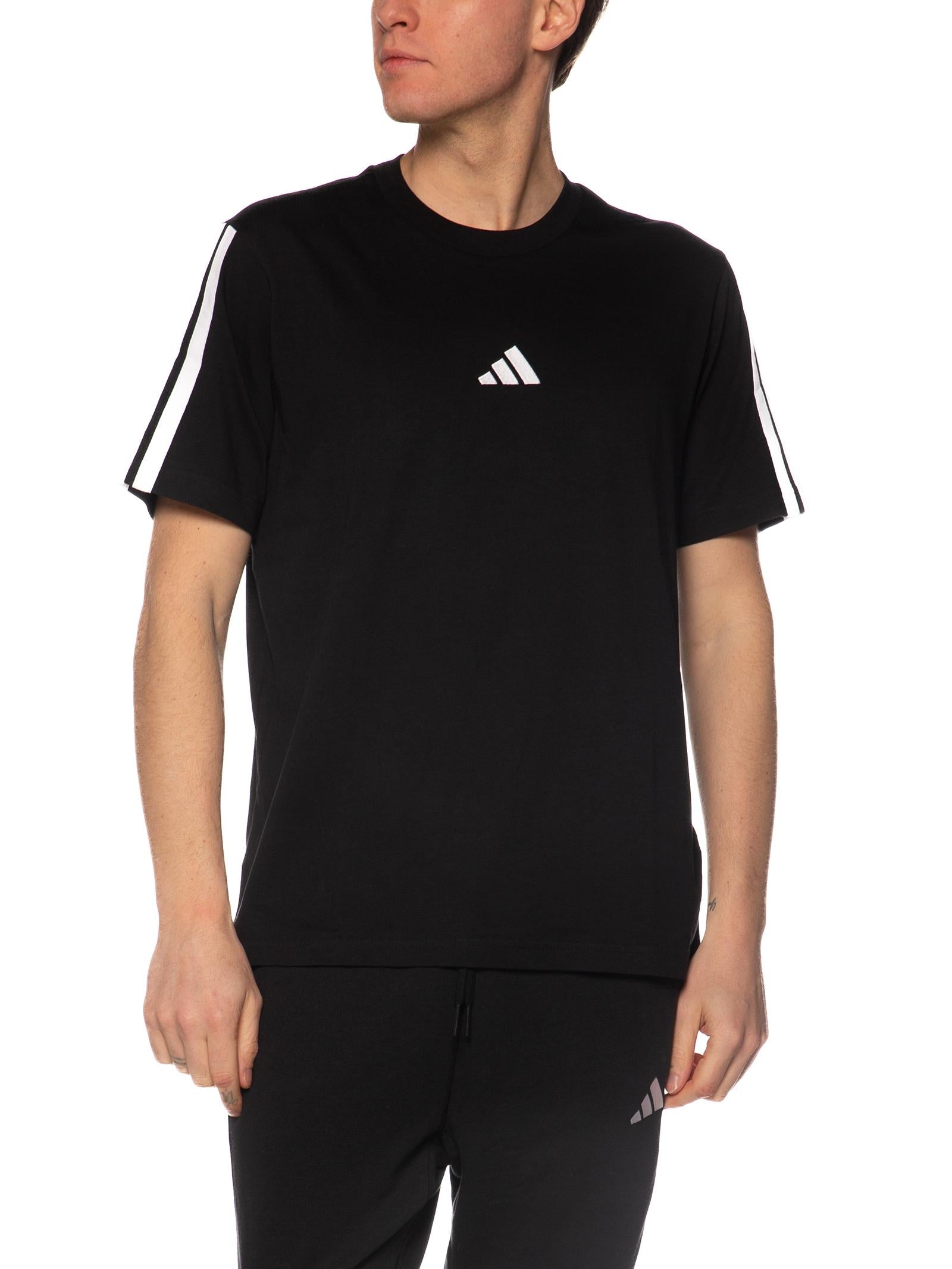 T-shirt Adidas Nero logo piccolo banda JW1949 NERO ADIDAS 