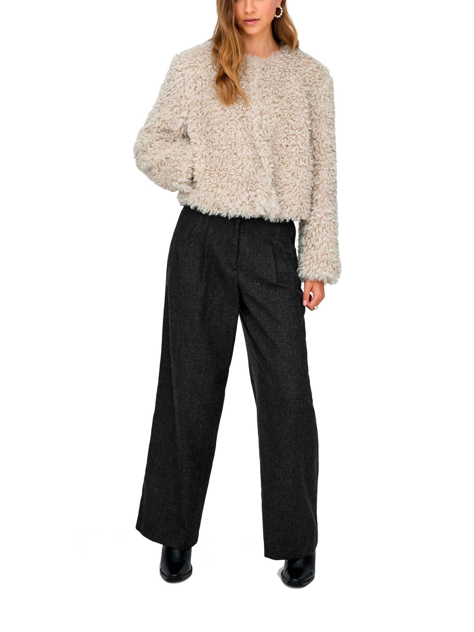 Giubbotto Jacqueline De Yong Neo Panna con finta pelliccia 15355125 /Tofu JDY 